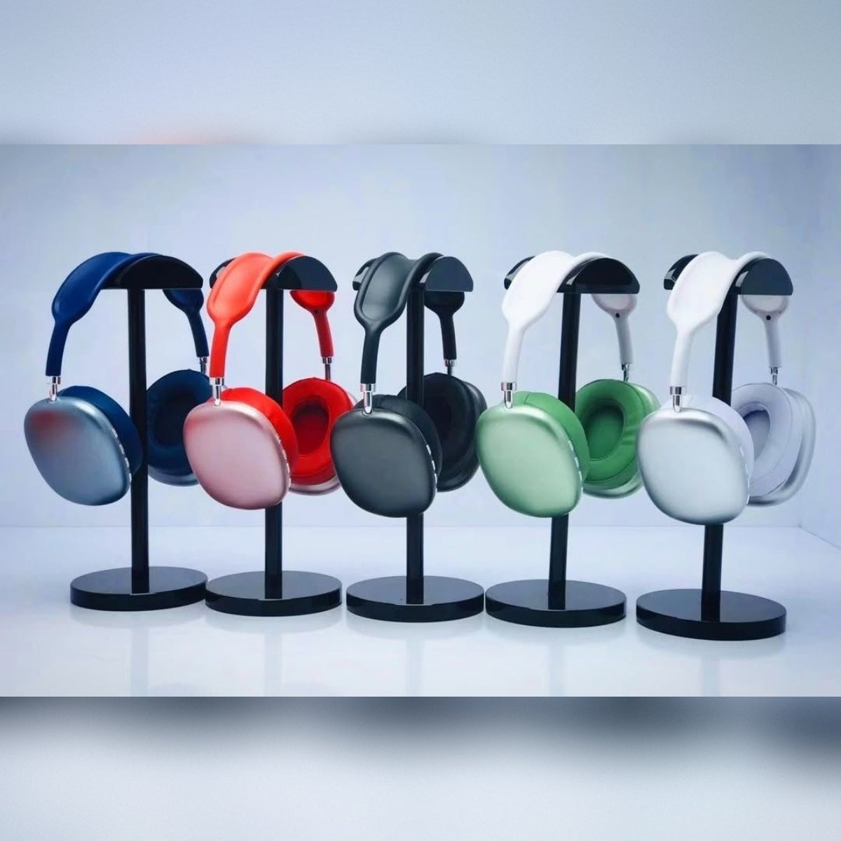 P9 Wireless Bluetooth Headphones (Random Color)